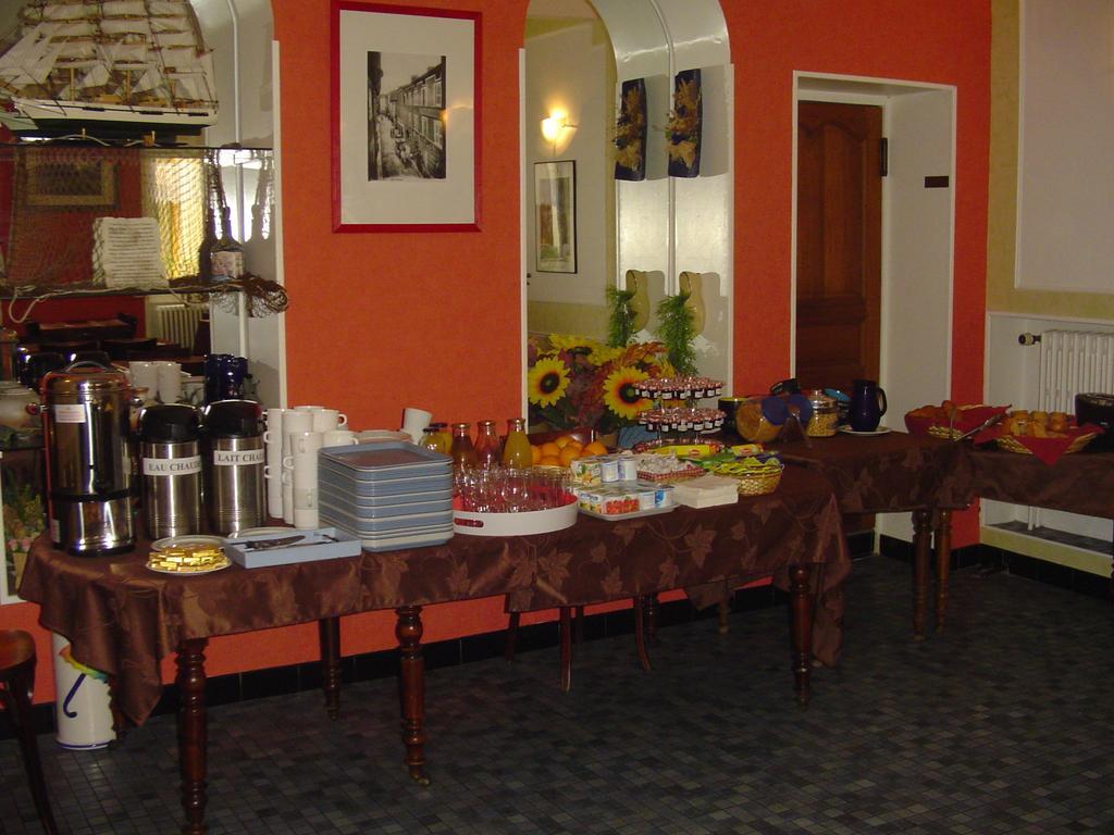 Le Saint Domingue Hotel Die Bagian luar foto